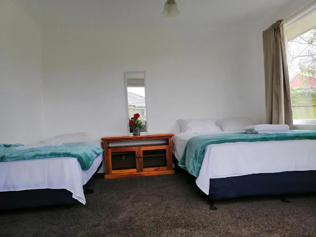 Homestay Triple Room Near City Center Christchurch 0*,  New Zealand